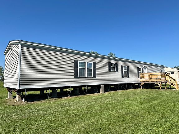 3rd image of 1206 Prudence Hwy Lot 2