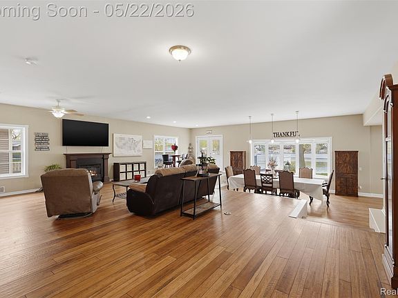 4th image of 16263 S Seymour Rd
