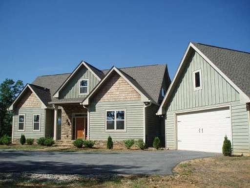 1st image of 301 Shadow Mountain Dr