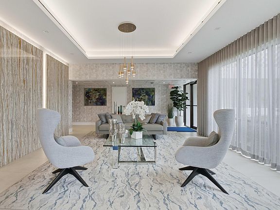 4th image of 800 Jeffery Street #102