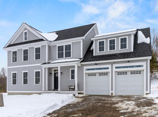 8 Megans Way #95, Epping, NH 03042