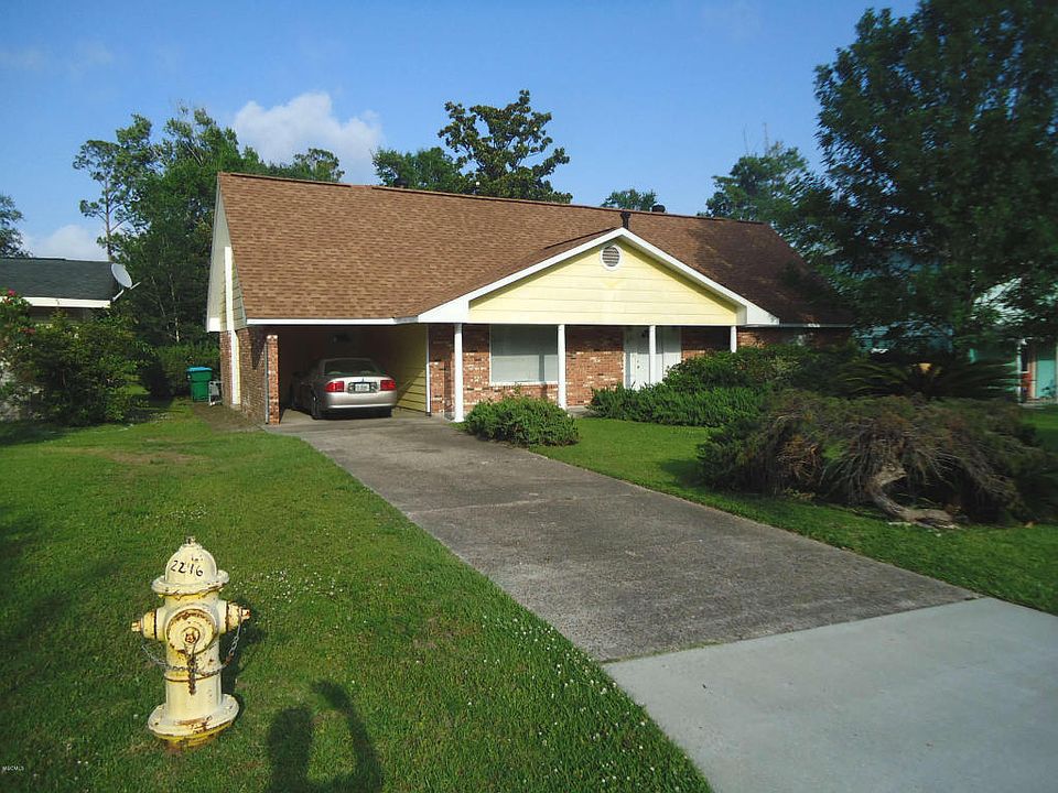 1st image of 212 Buena Vista Dr