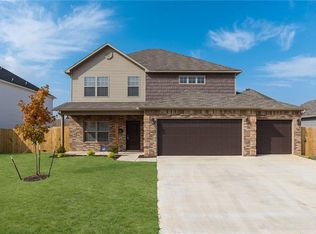 408 Driftwood Ave, Lowell, AR 72745