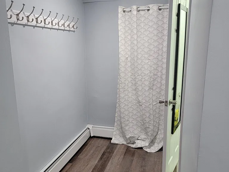 Bathroom Foyer