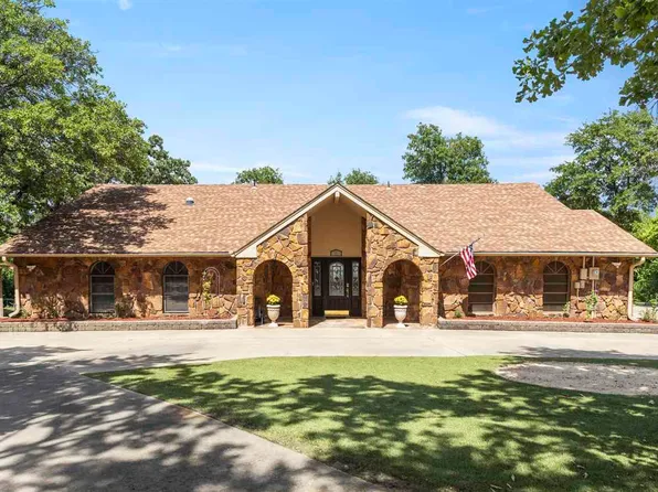 421 Quail Creek Rd, Cleveland, OK 74020
