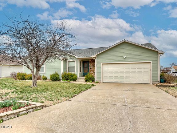 3rd image of 2301 W 25th St