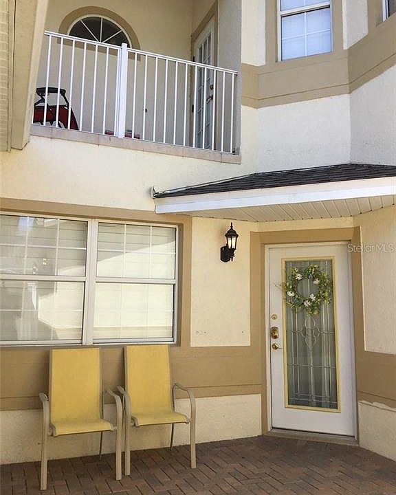 1st image of 13207 Fountainbleau Dr