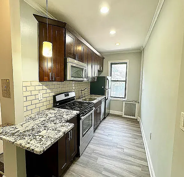 1620 Caton Ave #3P — Photo 1