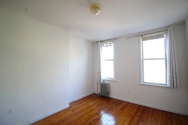 Rented by Capri Jet Realty Corp | media 13