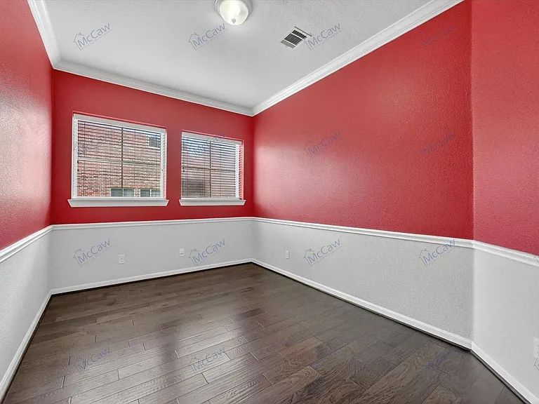 6607 Deleon St — Photo 7