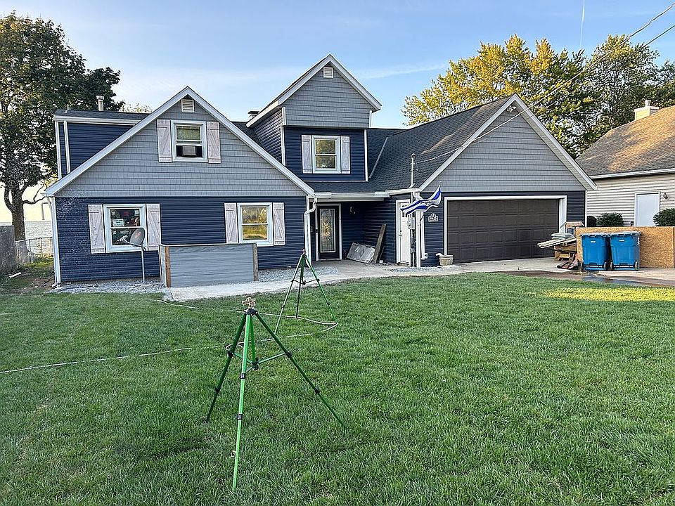 1st image of 4625 Edgewater Dr
