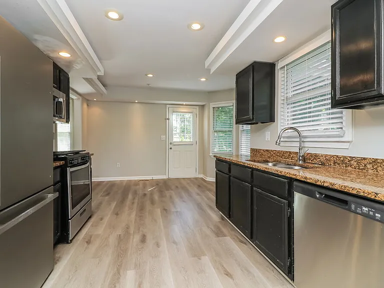134 Oak Landing Dr S — Photo 11