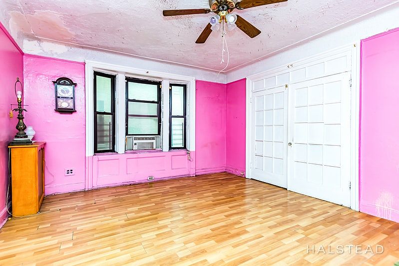 2nd image of 4260 Broadway APT 306