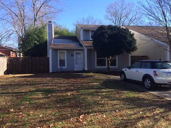 2nd image of 1600 Mill Oak Dr