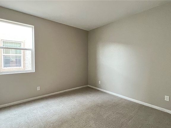 3rd image of 5626 Tinar St