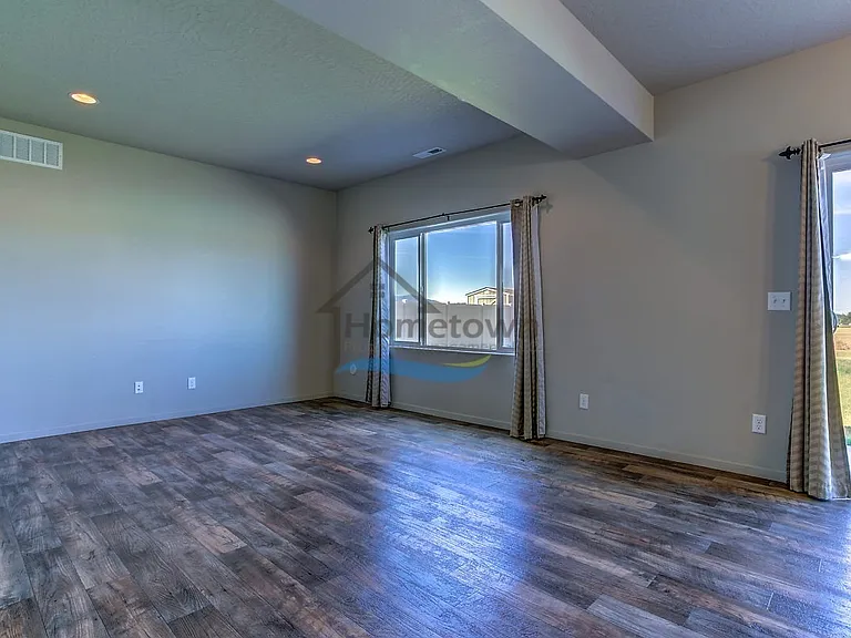 1847 N Clark Fork Pkwy #1 — Photo 4