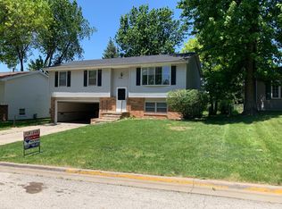 1710 Taft Dr, Normal, IL 61761