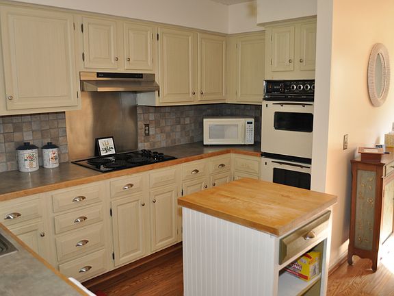 5th image of 40 Planters Wood Dr APT 2521