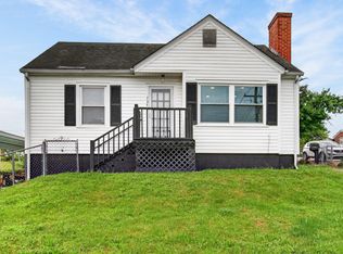 734 Maple Ave, Harrodsburg, KY 40330