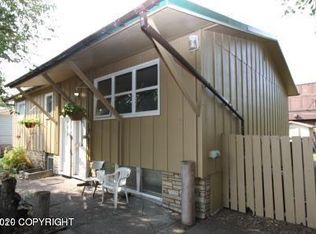 3706 Iowa Dr, Anchorage, AK 99517