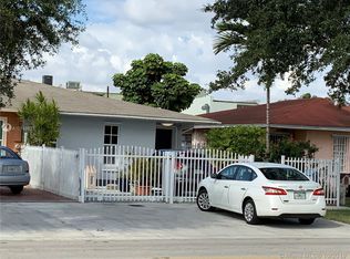 947 W 37th St, Hialeah, FL 33012