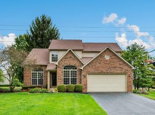 9529 Wayne Brown Dr, Powell, OH