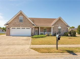 5612 Raintree Rdg, Jeffersonville, IN 47130