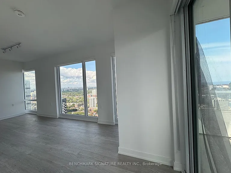 88 Queen St E #4803 — Photo 13