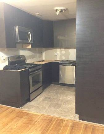 2nd image of 2583 31st St #2
