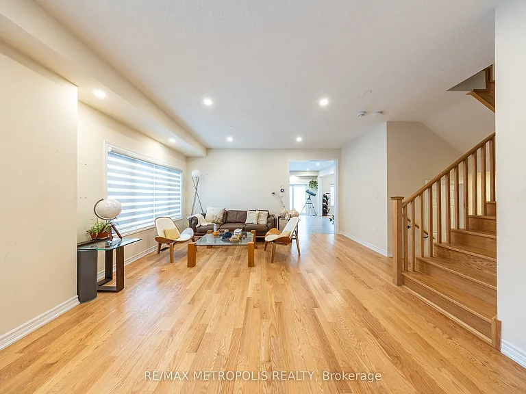 217 Ronald Guscott St #MAIN — Photo 6