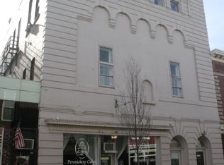 9107 Center St APT 2B, Manassas, VA 20110