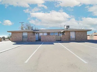 1901 Lake Omega St #C — Photo 18