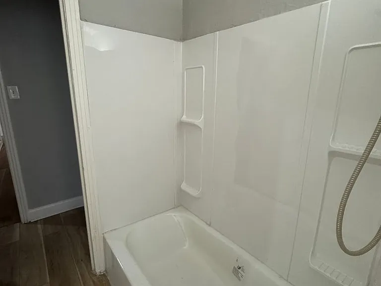 1309 Sunset St — Photo 6
