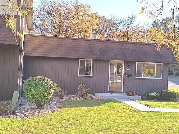 2nd image of 5811 N Doe Cir