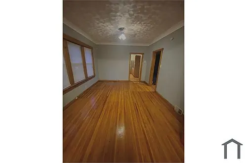 61 E 101st Pl Photo 1