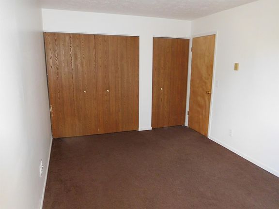 4th image of 650 King St APT 6