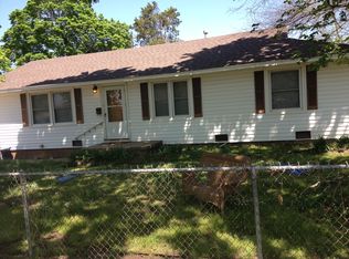 1008 Summitt St, Henryetta, OK 74437