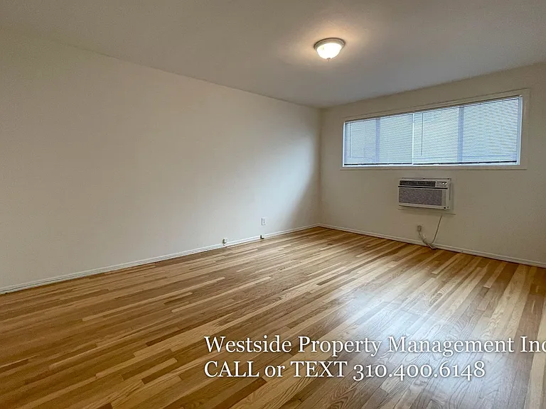 244 S Doheny Dr #246 — Photo 13