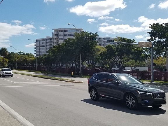 5th image of 1351 NE Miami Gardens Dr APT 1125E