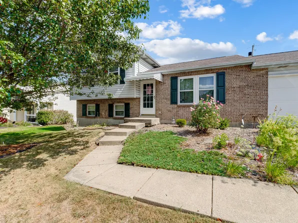 100 Surrey Ct, Florence, KY 41042
