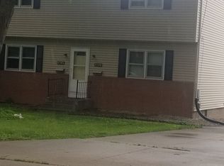 4540-4542 13th St, Rock Island, IL 61201
