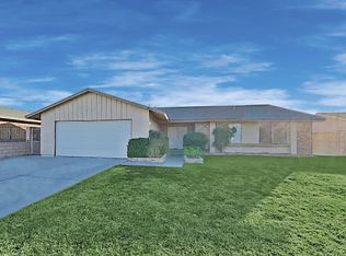 9669 Sycamore Ave, Fontana, CA 92335