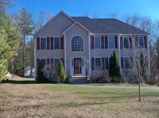 47 Ledge Rd, Pelham, NH 03076