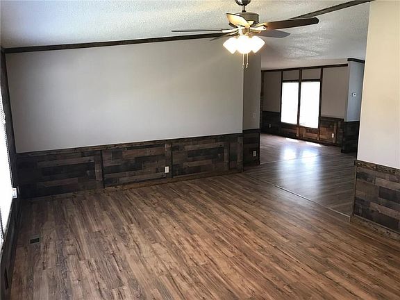5th image of 2906 County Road 601