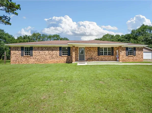 11056 Wisteria St, Irvington, AL 36544