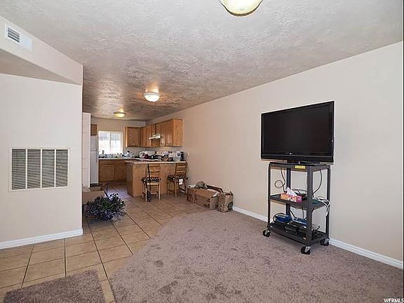 5th image of 1209 W 160 N Unit 15