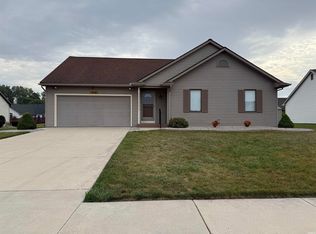 1408 Duesenberg Dr, Auburn, IN
