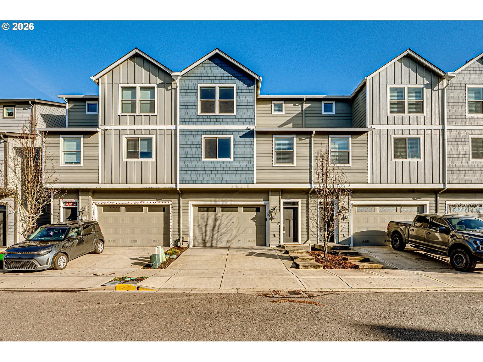 152 Loganberry Ct photo 1