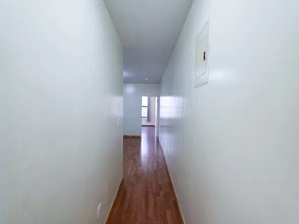 14 Orchard Street image 1 of 7