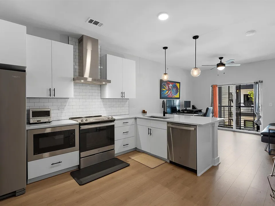 3101 Govalle Ave #210